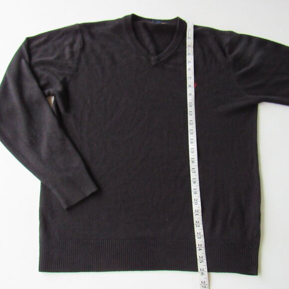 Classic Men's Black Solid V-Neck Sweater by U.S. Polo Assn. Size M - Picture 9 of 10